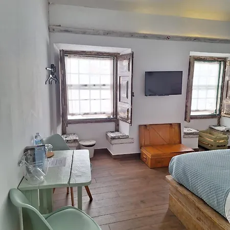 Lovin Book 3* Óbidos