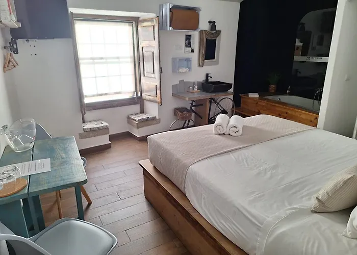 Lovin Book Гостевой дом Обидуш