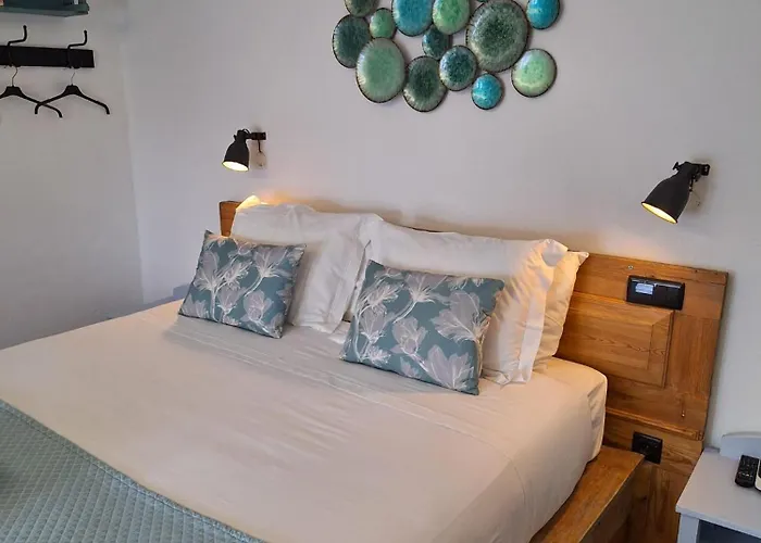 Lovin Book Гостевой дом 3*